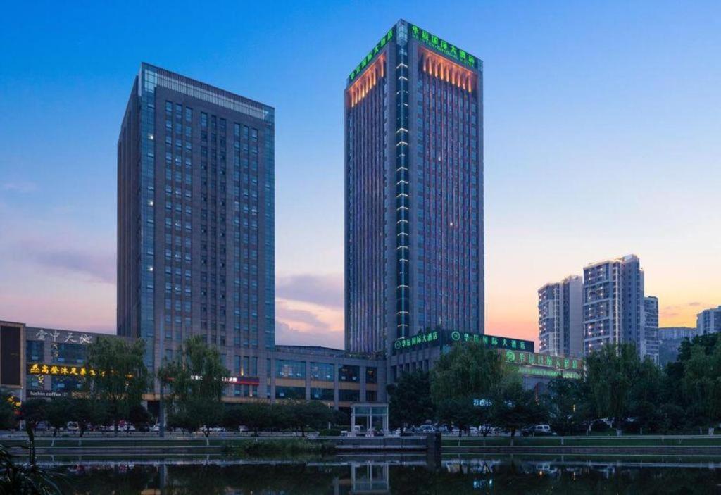 Chongqing Huachen International Hotel Extérieur photo