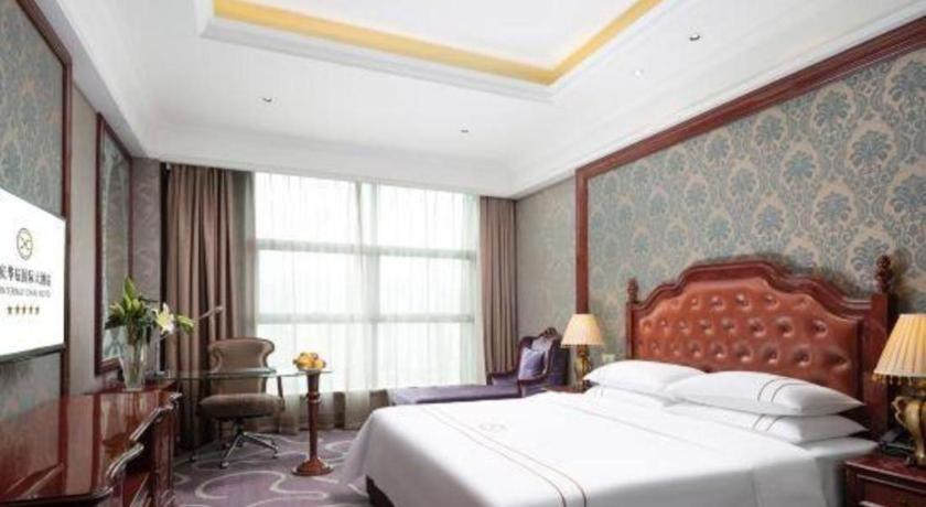 Chongqing Huachen International Hotel Extérieur photo