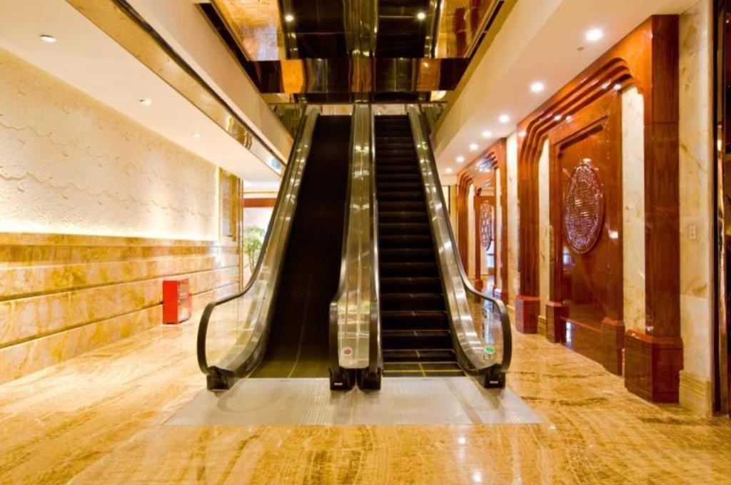 Chongqing Huachen International Hotel Extérieur photo